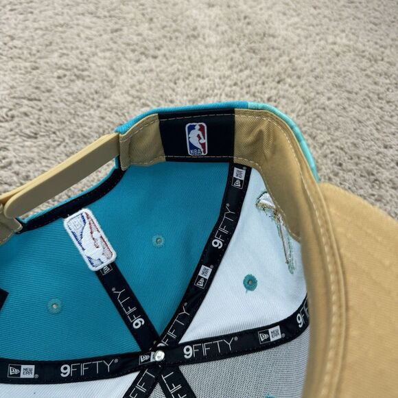 Charlotte Hornets Hat New Era 2023 City Edition Buzz City Script Logo Snapback‎ - Picture 8 of 9